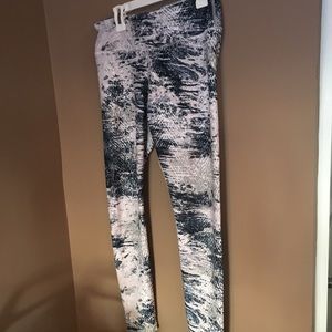 Fabletics workout leggings